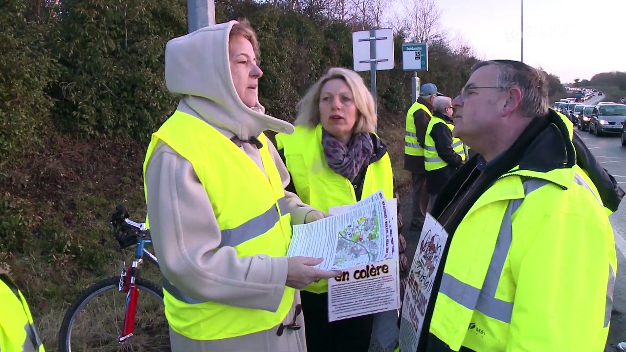 Gens du voyage : les habitants de la Savaudière et "ces gens-là"