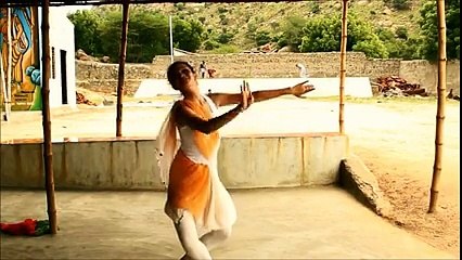Classic Dance By Model On Teri Diwani