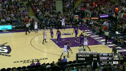 le double coup de coude de Zach Randolph sur DeMarcus Cousins