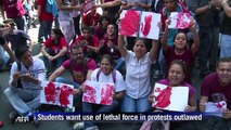 Venezuelan students demand end to 'deadly force' order