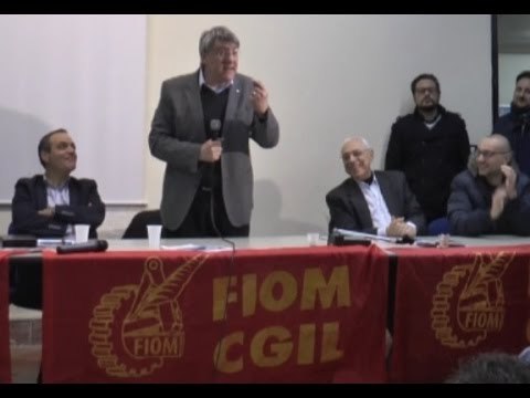 Pomigliano (NA) - Landini: Un partito? La nostra è coalizione sociale -2- (25.02.15)
