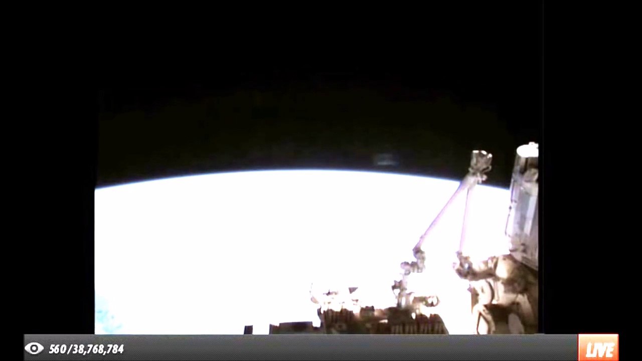Object near the ISS - What is it