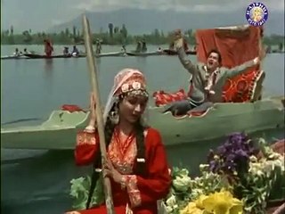 Yeh Chand Sa Roshan Chehra- old hindi song of MOHAMMAD RAFI by Kashmir Ki Kali
