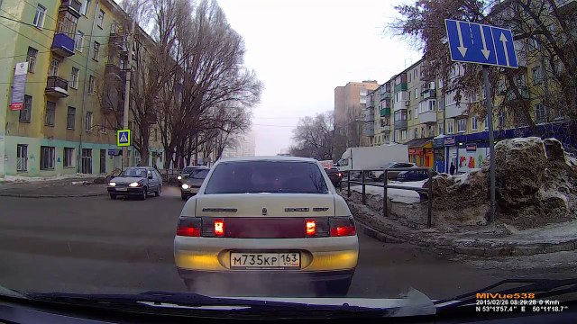 На пешеходном сбил женщину - ДТП в Самаре 26.02.2015