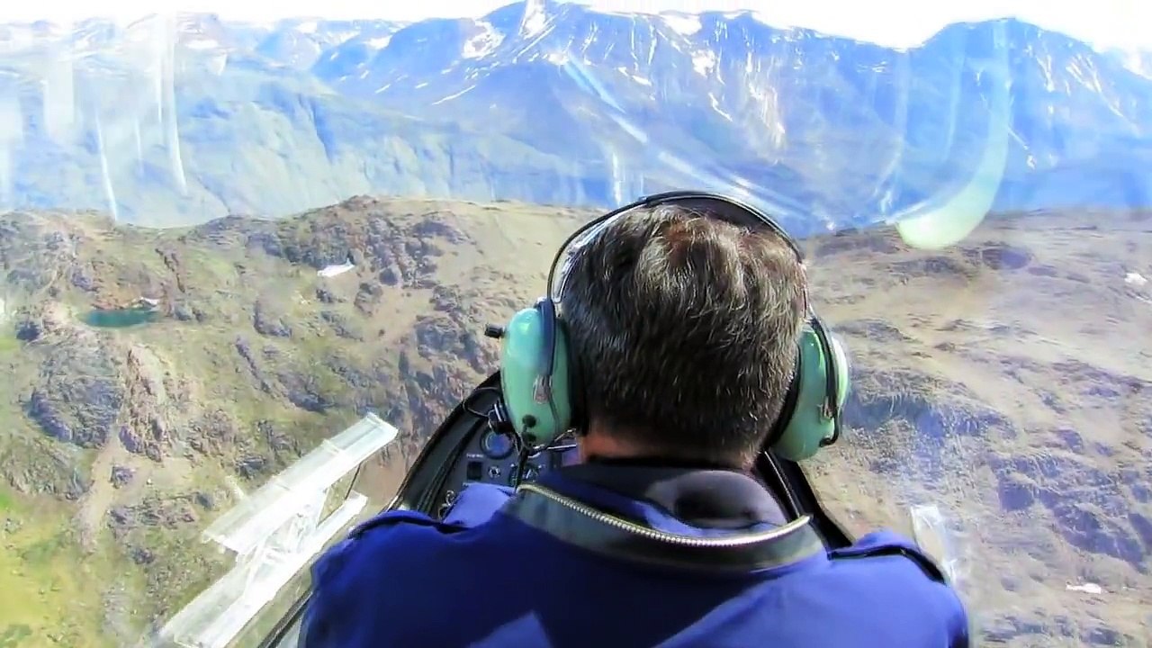 Auto-Gyro in South Greenland