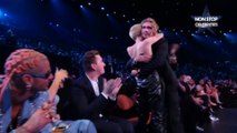 MTV VMA : le joli buzz de Miley Cyrus pour fêter sa victoire !