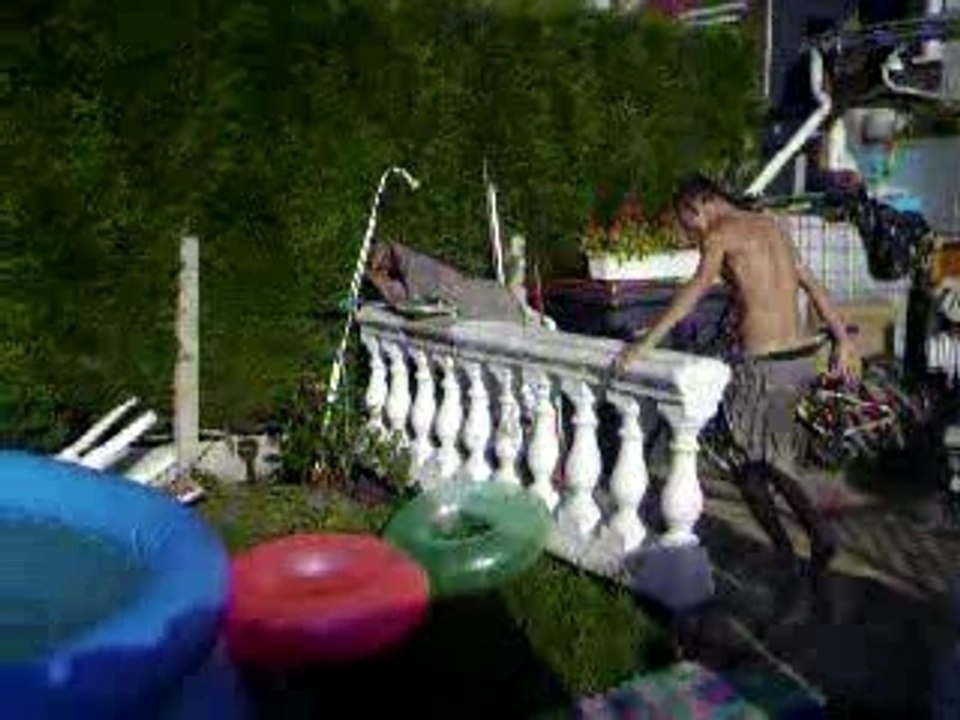 Saut Dans Piscine 2