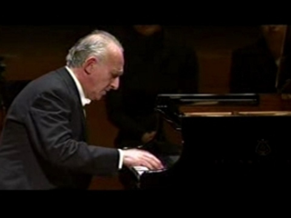 Chopin - nocturne  maurizio pollini