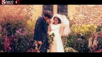 Her Şeyin Teorisi Filminin Fragmanı