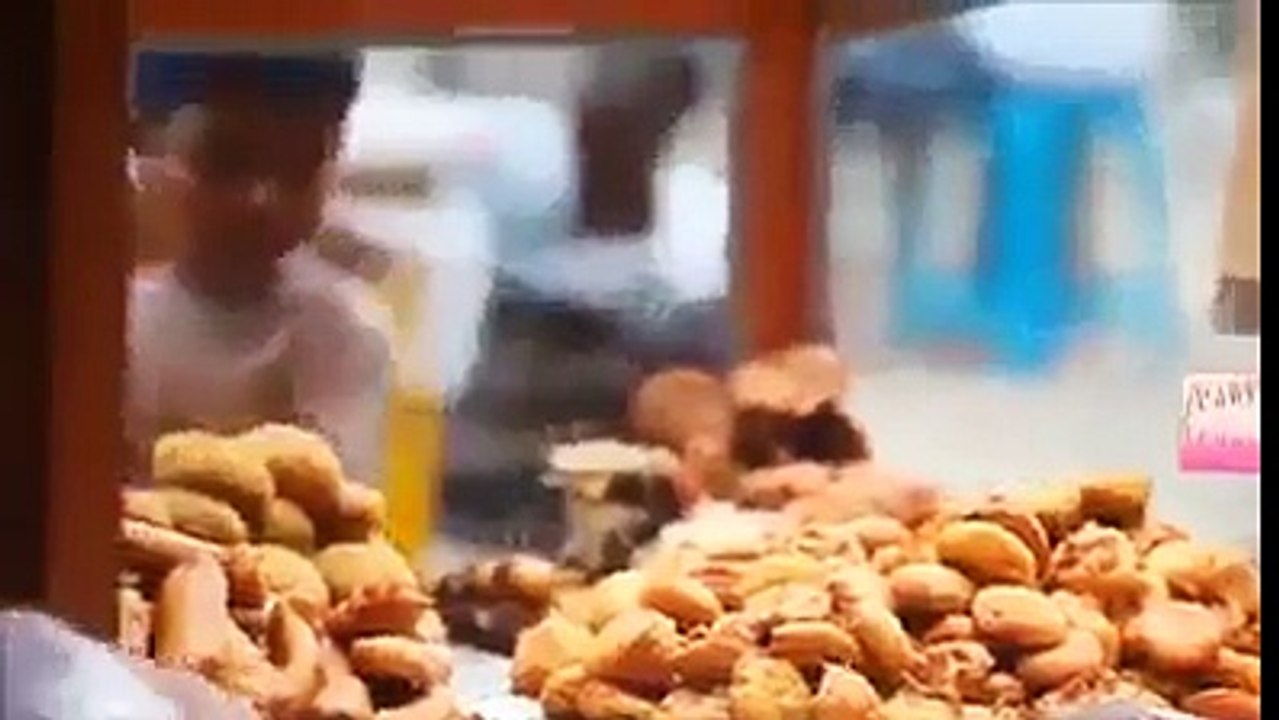 ایک انسان ہونے کے ناطے یہ ویڈیو دیکھنا