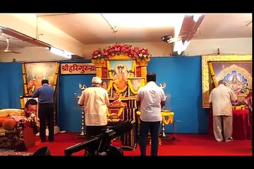 Sadya Pipadada performing Poojan & Aarti as directed by Param Poojya Bapu