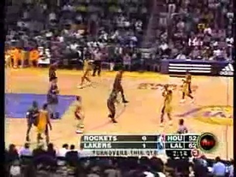 Kobe dunks on Yao Ming