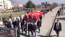 Kahramanmaraş'ta Üniversiteliler Özgecan ve Fırat İçin Yürüdü Ek Görüntü