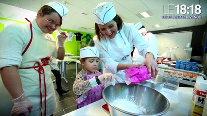 Les cuistots du coeur enseignent aux enfants malades