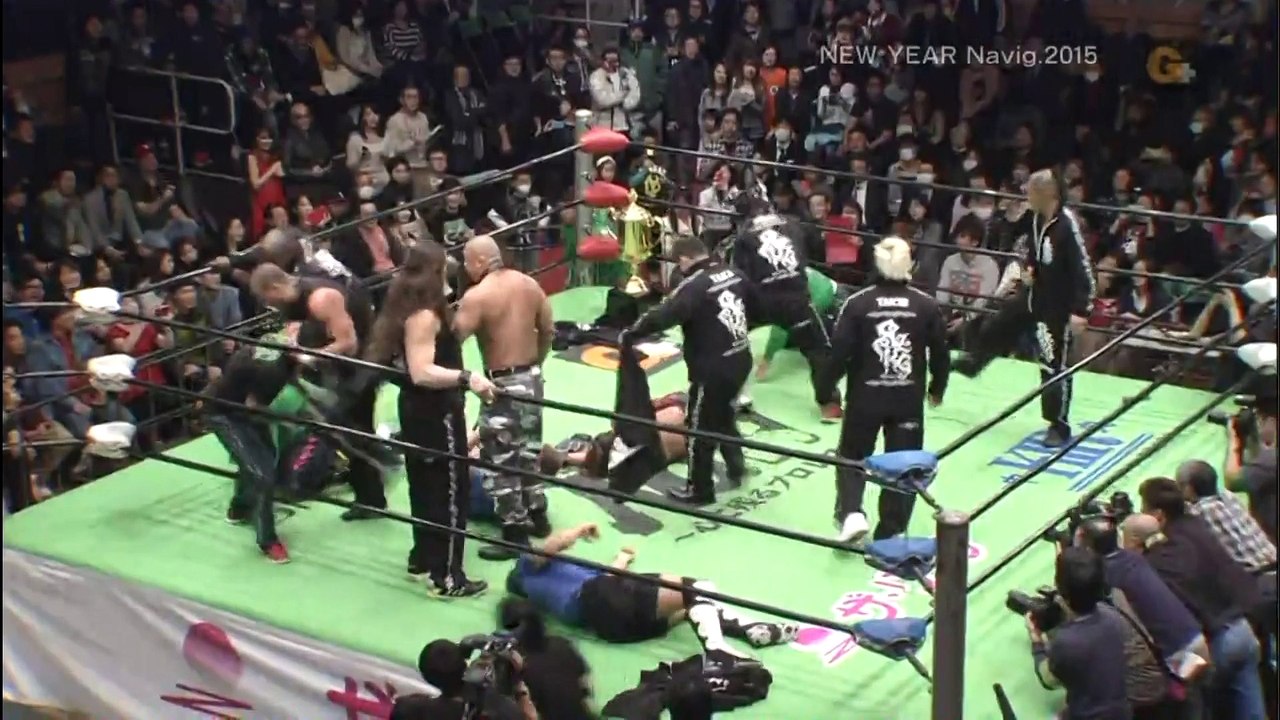 "Suzuki Gun" 鈴木銃 Jumps (GHC Champion) Naomichi Marufuji (1/10/15) HD