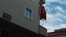 Şehit Uzman Çavuş Şengül'ün Sokağına Türk Bayrakları Asıldı
