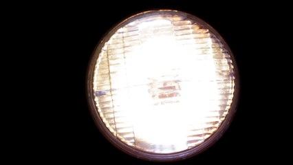 What Happens to Headlights if You Drive at Light Speed? 🚗✨