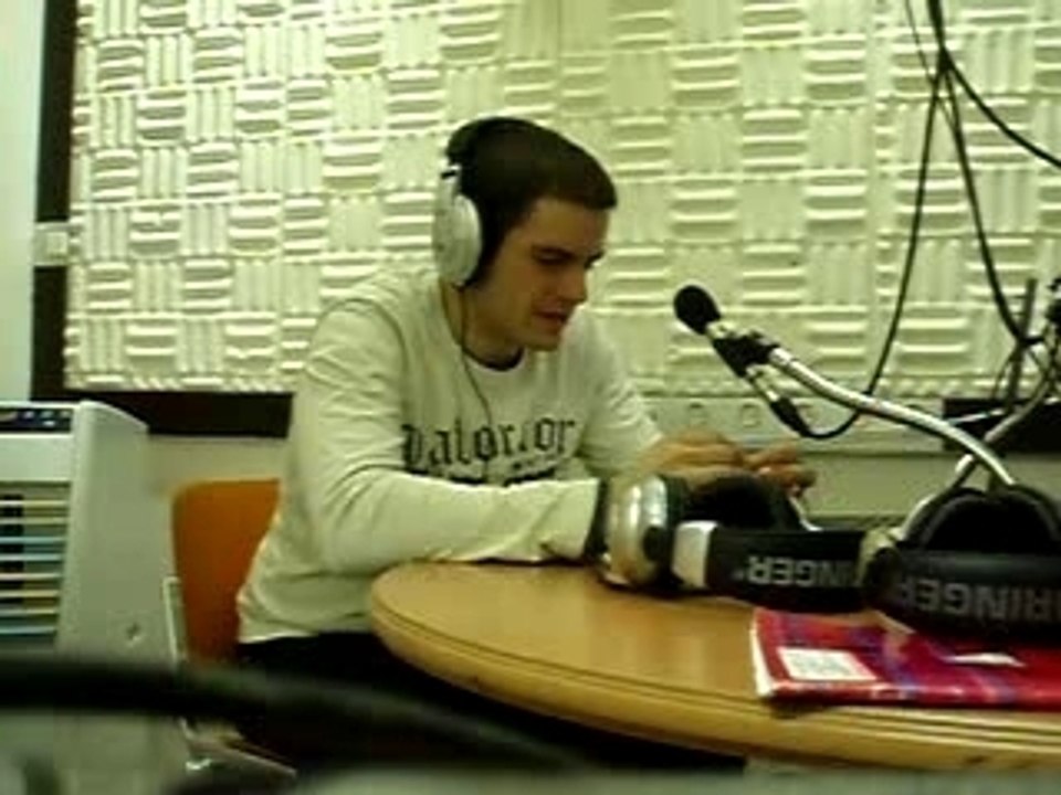 Voici le studio de reve fm