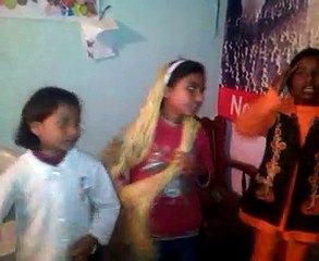 Shay den may Khoda nay zameen asmaan bnay Geet