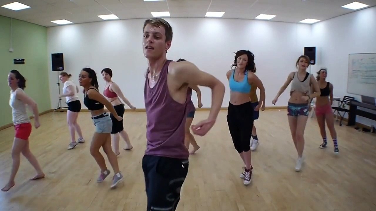 Latin Dance Aerobic Workout 2022
