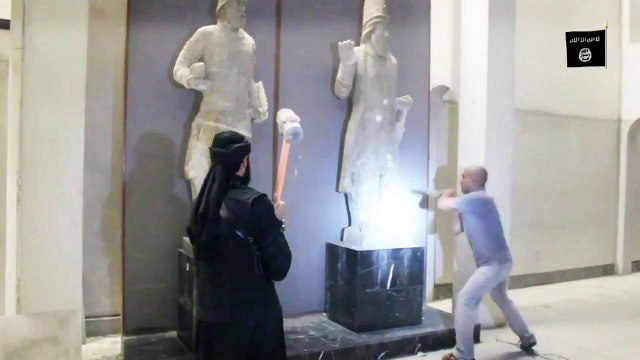 شريط لتنظيم الدولة الاسلامية يظهر تدمير آثار تاريخية شمال العراق