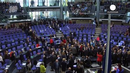 El Bundestag alemán aprueba la prórroga de las ayudas a Grecia