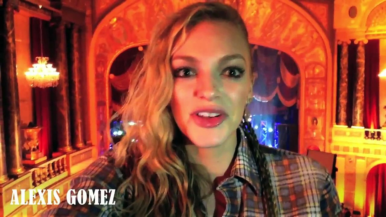 Top 12 Girls Up (Really) Close - AMERICAN IDOL XIV