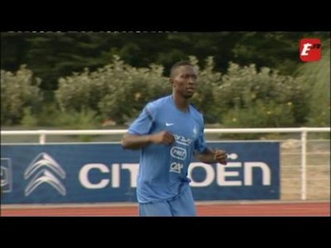 Foot - Bleus : Une défense en chantier