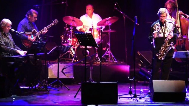 EXTRAITS CONCERT LIGHT ORCHESTRA - PARIS