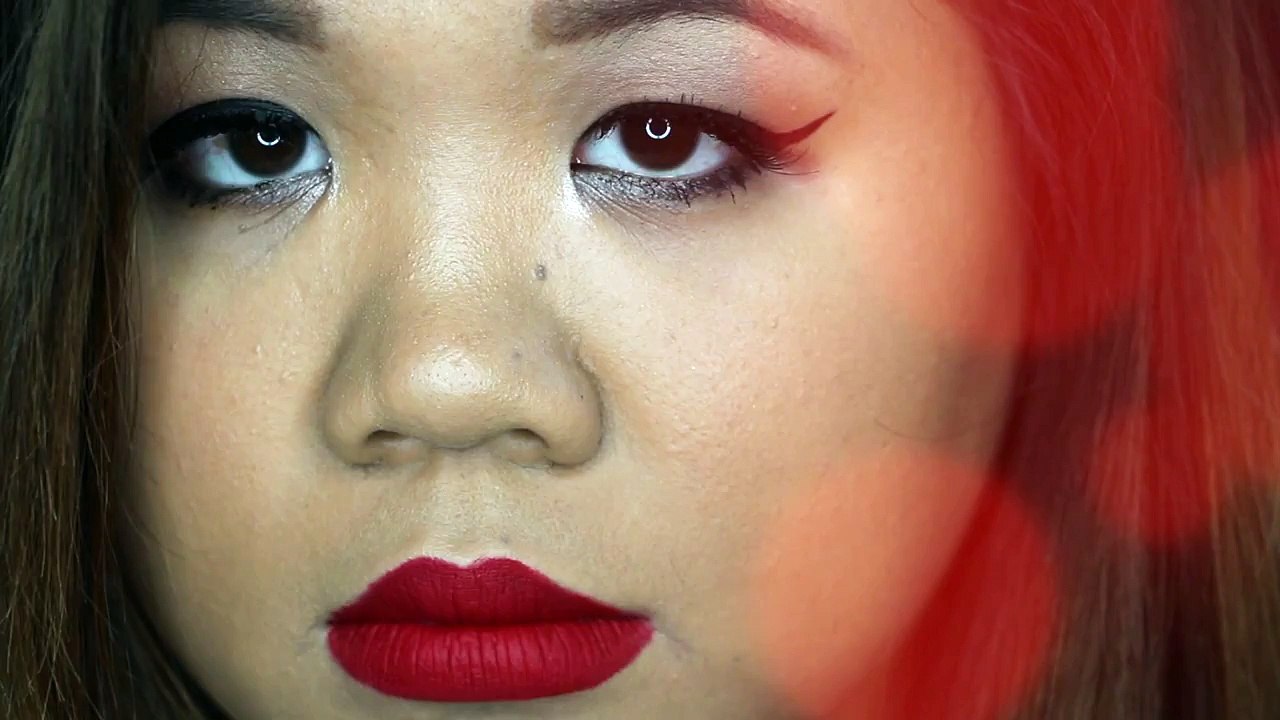 TAYLOR SWIFT "STYLE" INSPIRED MAKEUP TUTORIAL & MY WINGED LINER ROUTINE