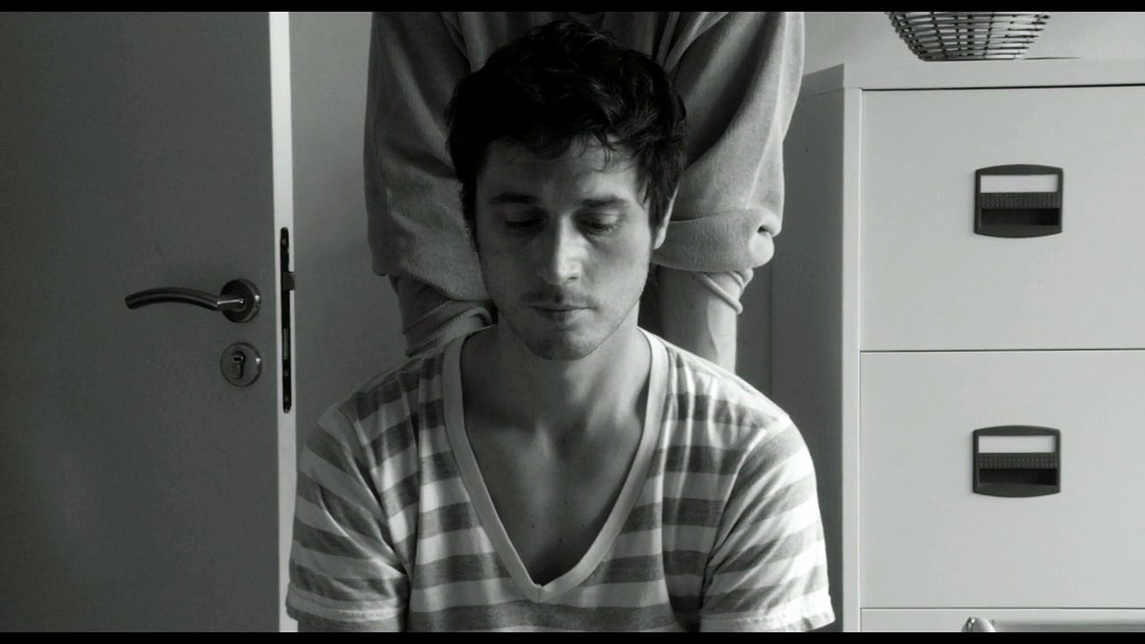 Indésirables de Philippe Barassat -  4eme extrait "Aldo avec l'educateur"