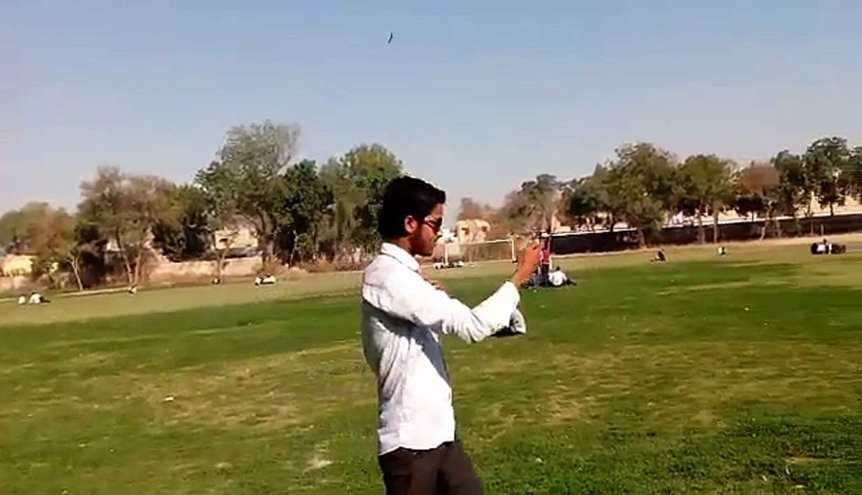 hahaha Funny Mobile Snatching ( Yahya & Raza )