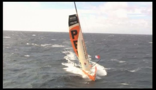 Voile - Vendée Globe : Riou, «une course intense et ouverte»