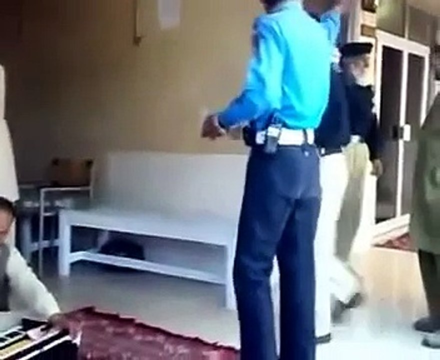 HOt Pakistani Police Dance pakistan funny video 2017 Comedy Punjabi Video funny videos | funny clips | funny video clips | comedy video | free funny videos | prank videos | funny movie clips | fun video |top funny video | funny jokes videos | funny jokes