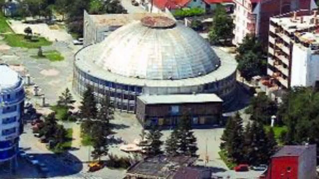 Univerzalna sala Todor Toše Proeski - zatoa što nemu mu dolžime se!