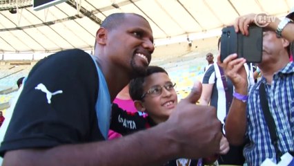 'Flamenguista vira-casaca' tieta Jefferson no Maracanã