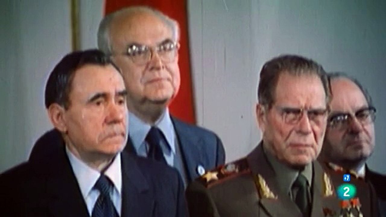 Oliver Stone - La historia no contada de Estados Unidos - 8_10 - Reagan, Gorbachov y el Tercer Mundo. El ascenso de la derecha