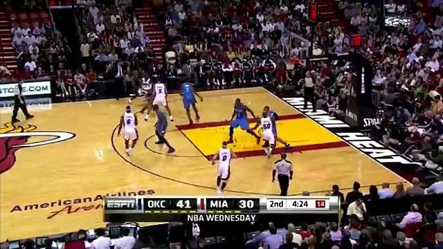 Dwyane Wade Dunk on Kendrick Perkins