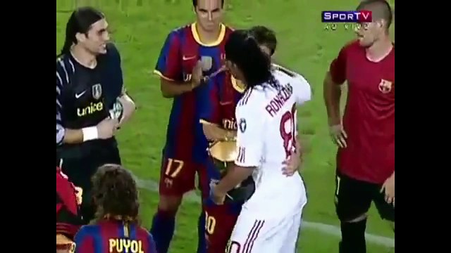 Ronaldinho - soccer God! Skills, goals, tricks, assists and more!