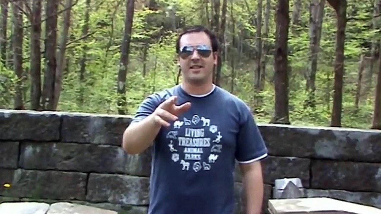 R.U.Paranormal.S00E01.Snyders.Cemetery.WEB.x264