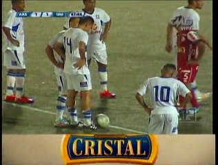 Universitario: la polémica jugada de Raúl Fernández que acabó en golazo de A. Atlético (VIDEO)