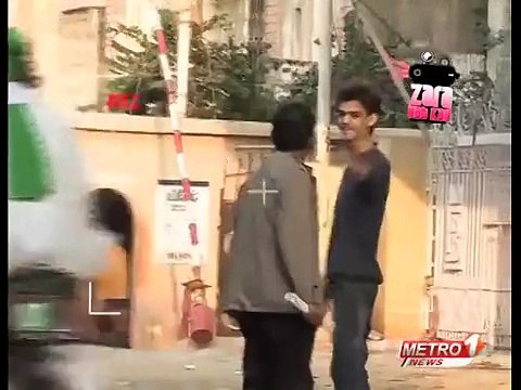 Zara Hut Kay, recording, Pakistani Funny Clips Videos jokes funny videos | funny clips | funny video clips | comedy video | free funny videos | prank videos | funny movie clips | fun video |top funny video | funny jokes videos | funny jokes videos | come