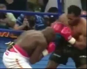 Iron Mike Tyson vs Roy Jones Jr (Legend vs Legend)