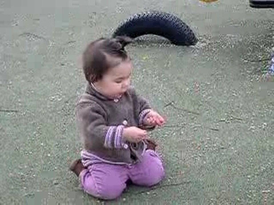 Ava au parc 5