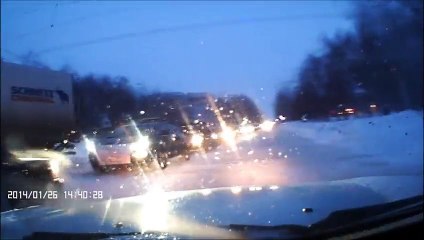 Выехал со второстепенной - ДТП в Новосибирске