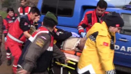 Bindiği Eşekten Düşen Yaşlı Adam Ölümden Döndü