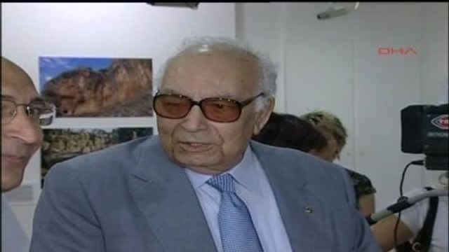 Yaşar Kemal'in Arşiv Görüntüleri 1