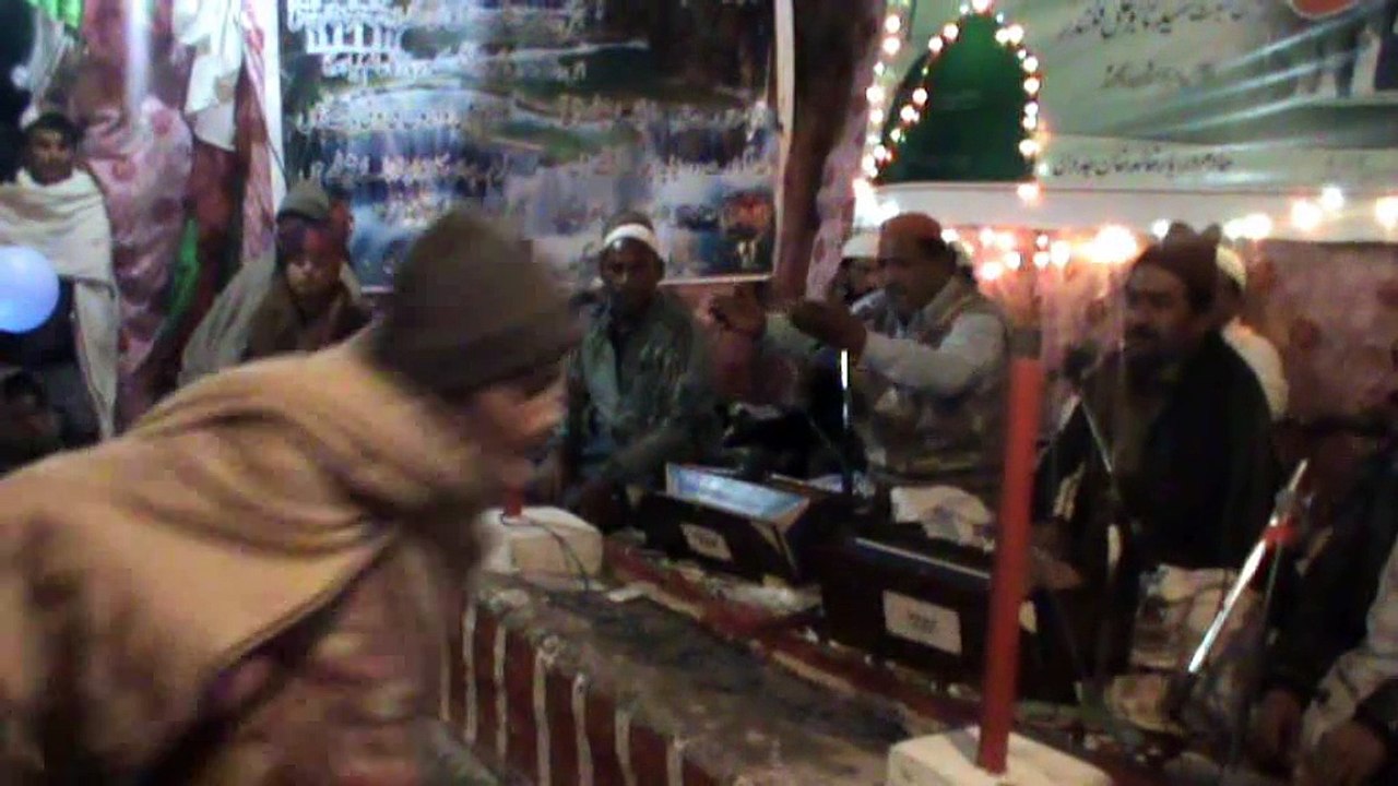 Sune kon qissa e dard e dili by Shahbaz qawal urs Mola patt Dhamtour Abbottabad 2015