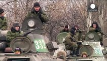 Ucraina, continua il ritiro delle armi pesanti dalla linea del fronte