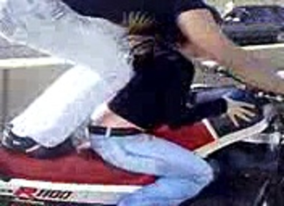 Bike one wheeling - one wheeling